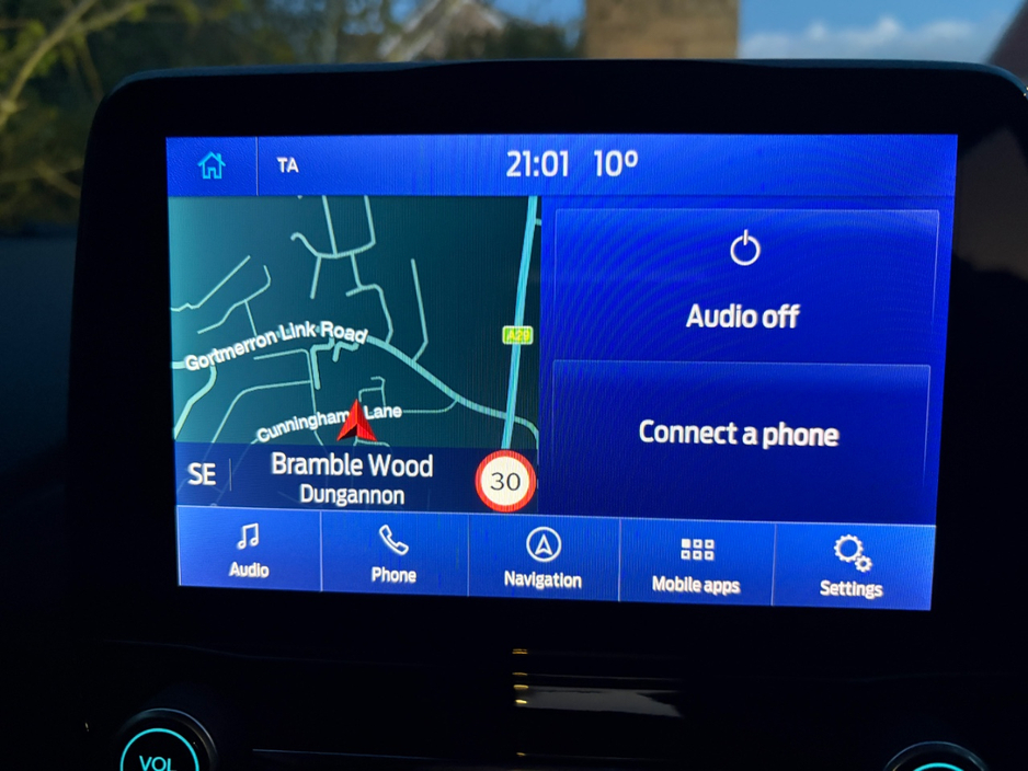 2021 Ford Fiesta - image 10