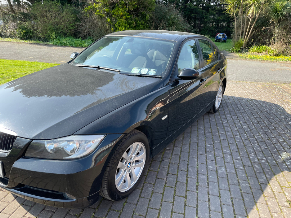 2007 BMW 3 Series - image 8