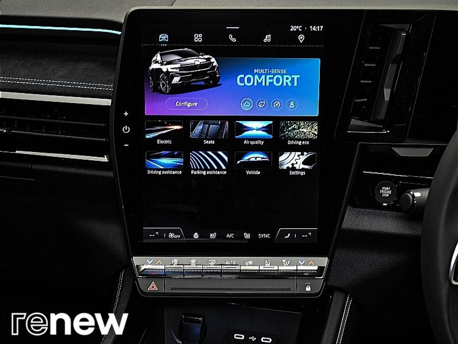 2024 Renault Austral E-TECH Hybrid 200 iconic esprit Alpine €39,900