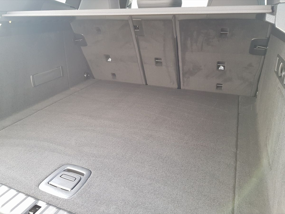 2026 BMW iX - image 11