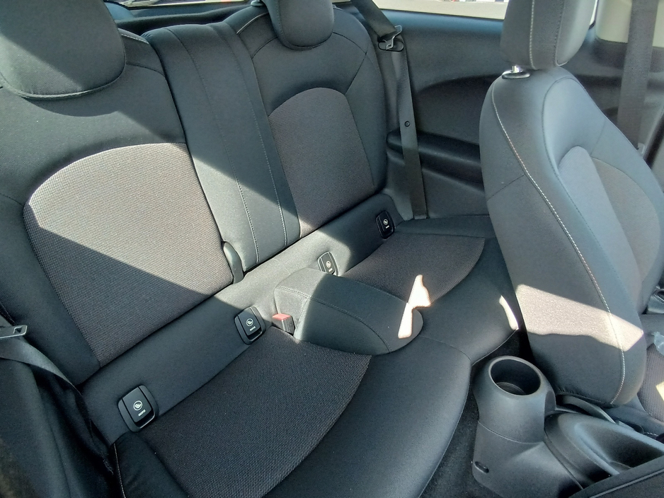 2015 MINI One Mini //One//1.2L// Automatic//3 Door €11,950