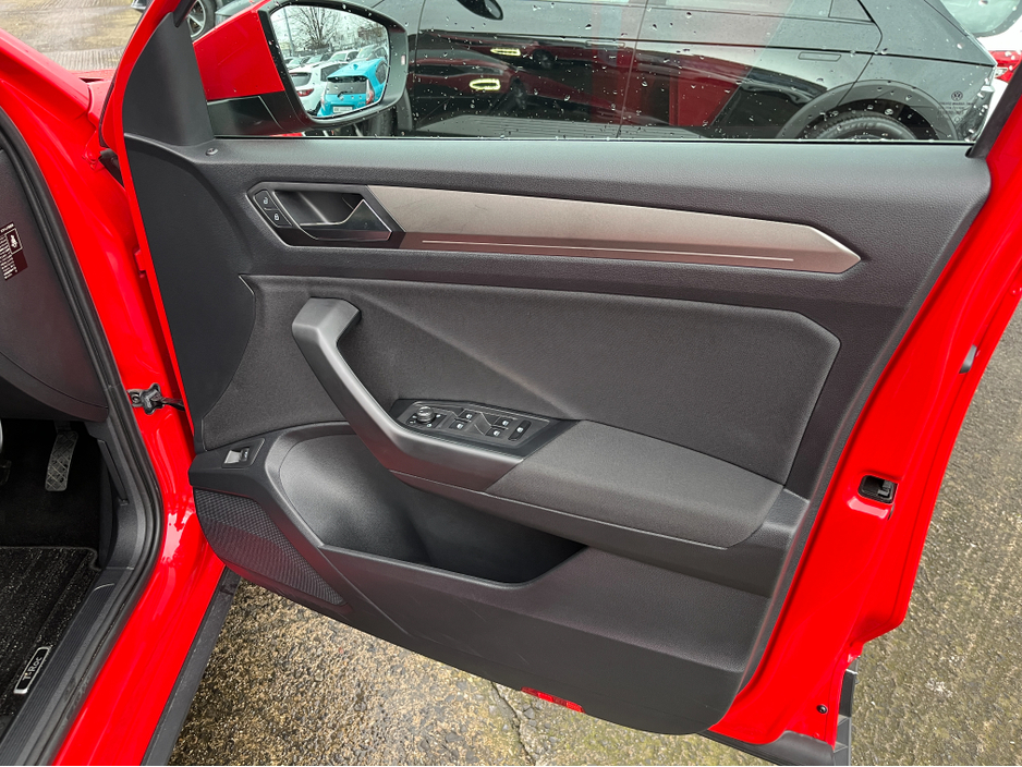 2021 Volkswagen T-Roc STYLE AUTOMATIC 2.0 DIESEL //LOW MILES//REVERSE CAMERA//KEYLESS ENTRY//ADAPTIVE CRUISE CONTROL// €25,950