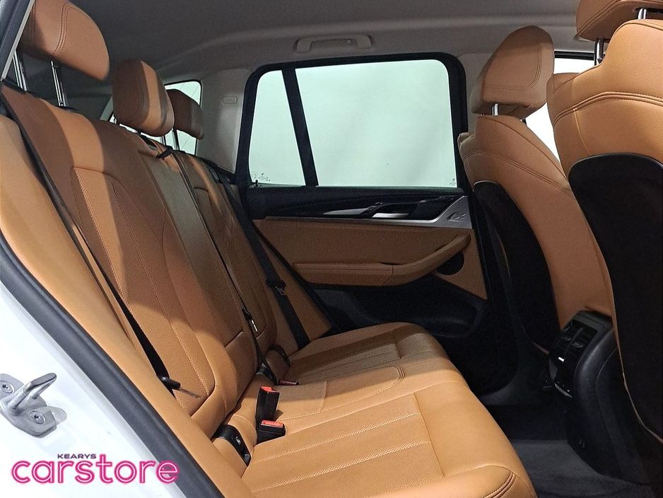 2023 BMW X3 - image 13