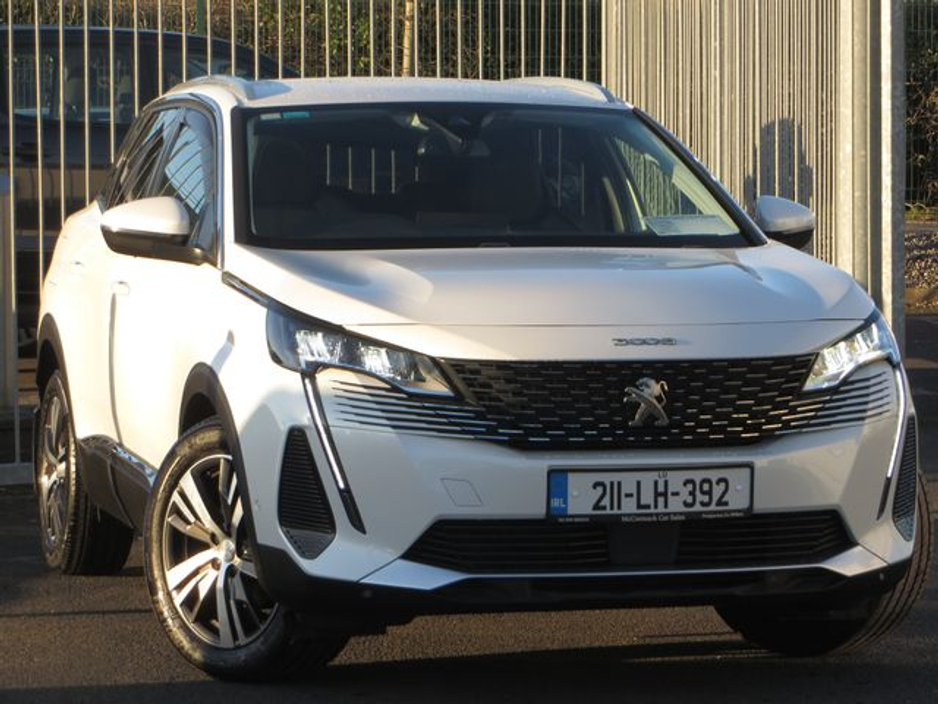2021 Peugeot 3008 - image 9