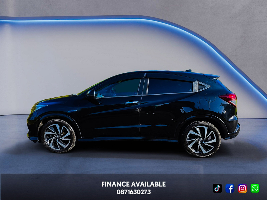 2017 Honda Vezel - image 15