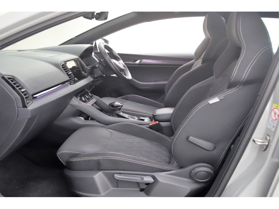 2024 Skoda Karoq - image 16