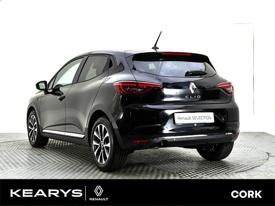 2021 Renault Clio - image 13