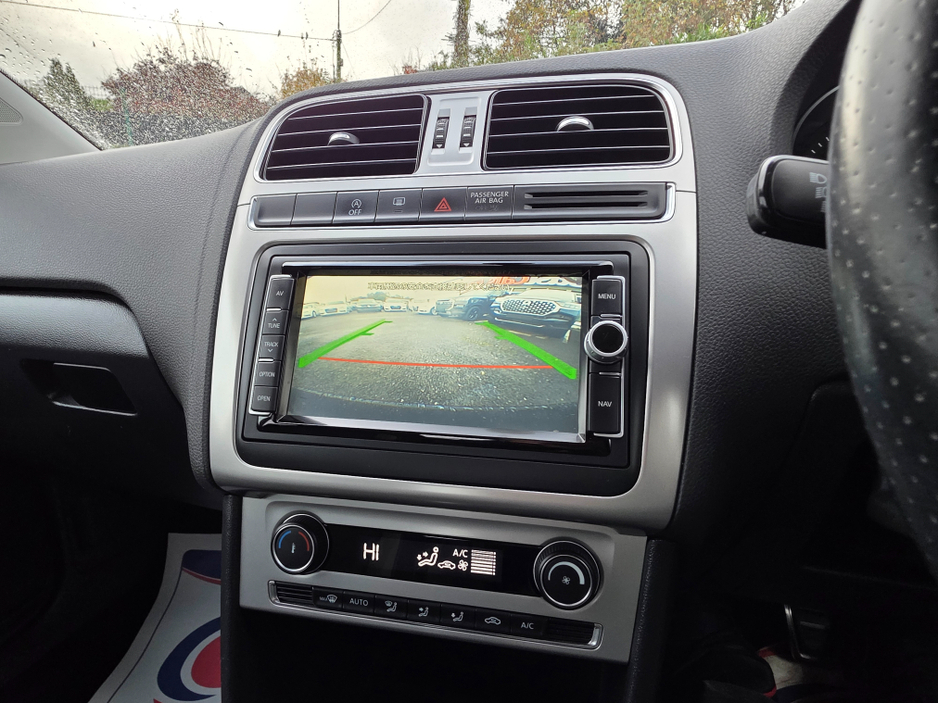 2015 Volkswagen Polo CROSS ( 152 REG ) 1.2 TSI HIGHLINE  CROSS EDITION / PARKING SENSORS / CLIMATE CONTROL // ONLY 58,060KLMs / SIMI DEALER // €11,950