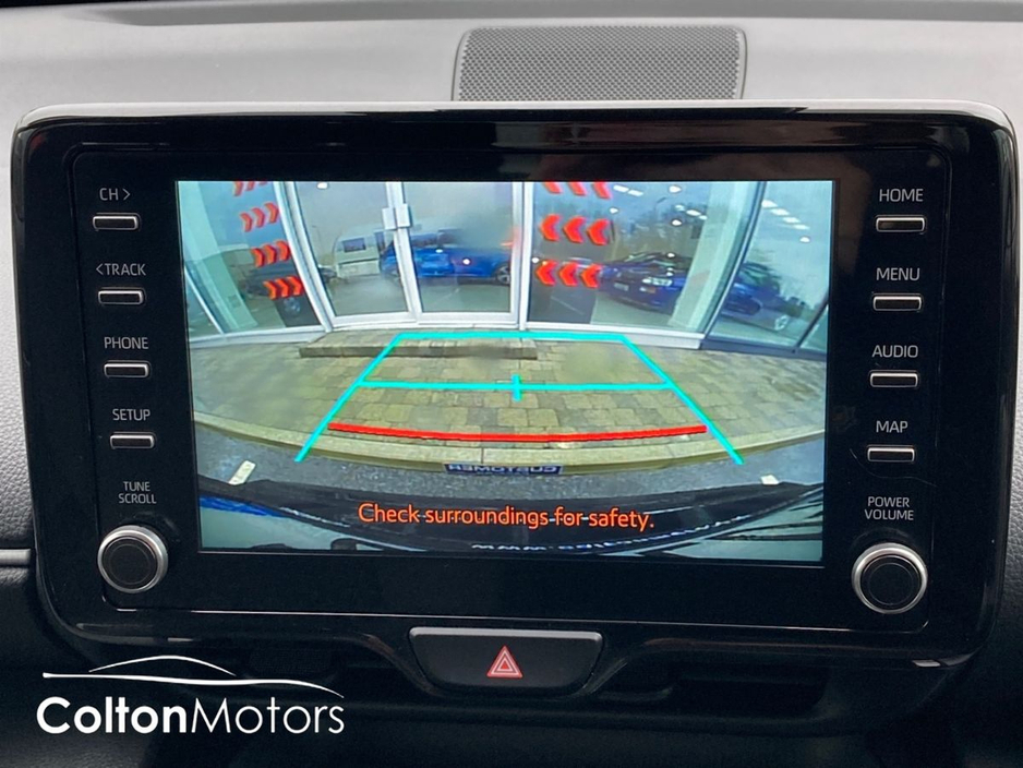 2024 Toyota Yaris Cross 1.5 Hybrid Luna €27,950