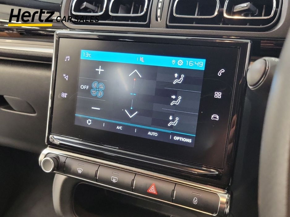 2023 Citroen C3 - image 19