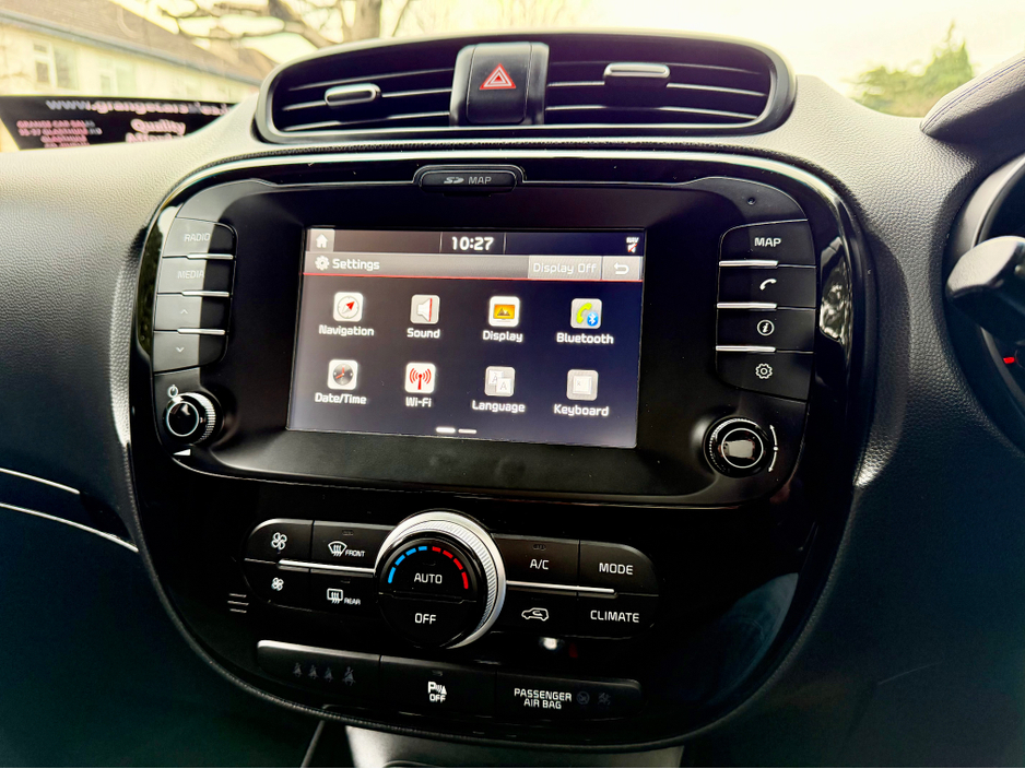 2017 Kia Soul 1.6 Petrol 5dr Hatchback | Low mileage | 2 keys | Service history | Sold serviced and valeted with warranty provided. €12,900