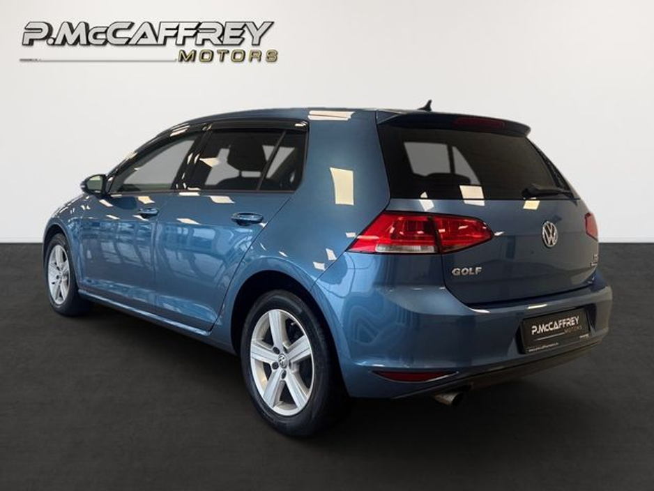 2015 Volkswagen Golf - image 7