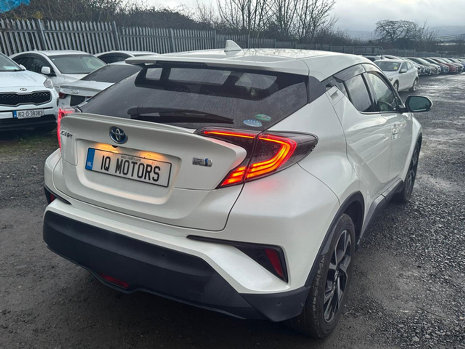 2017 Toyota C-HR - image 5