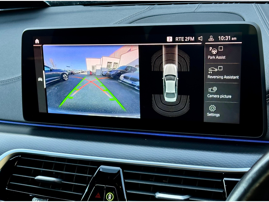 2023 BMW 5 Series - image 16