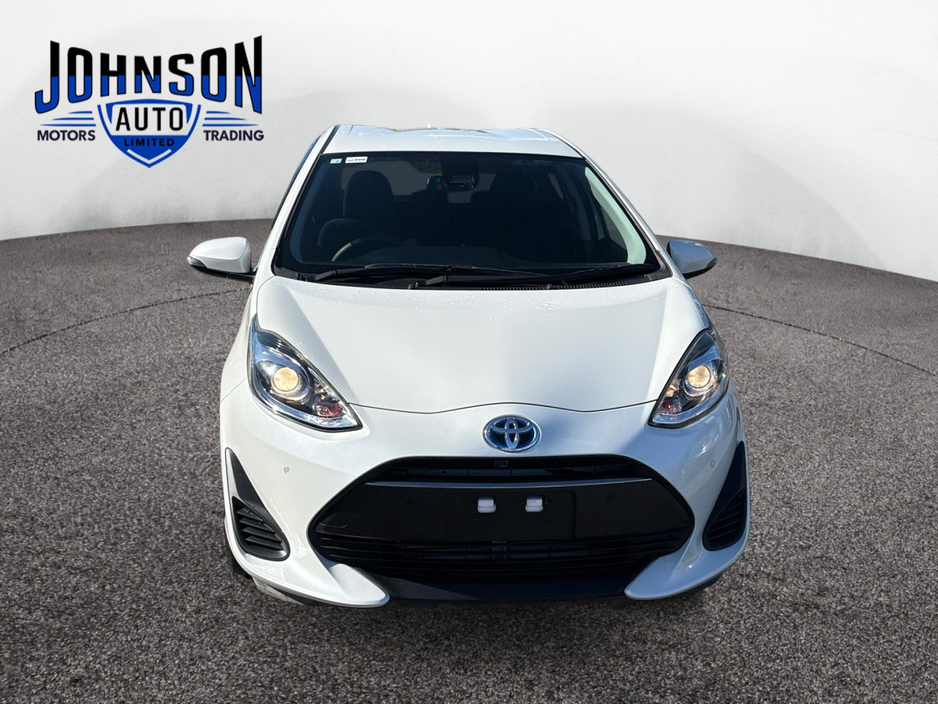 2018 Toyota Aqua - image 8