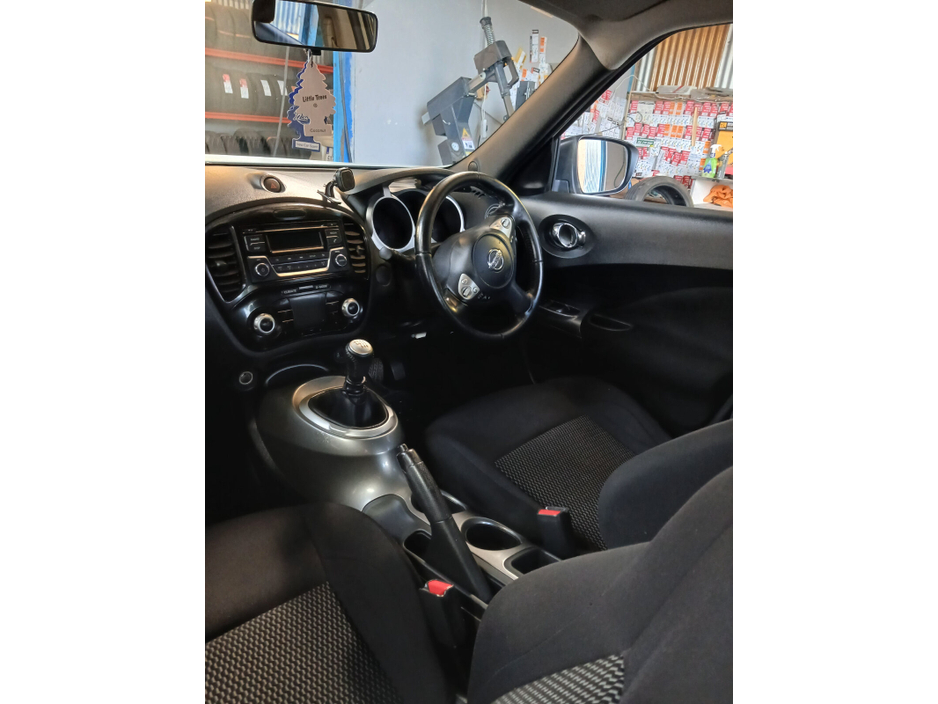 2014 Nissan Juke - image 10