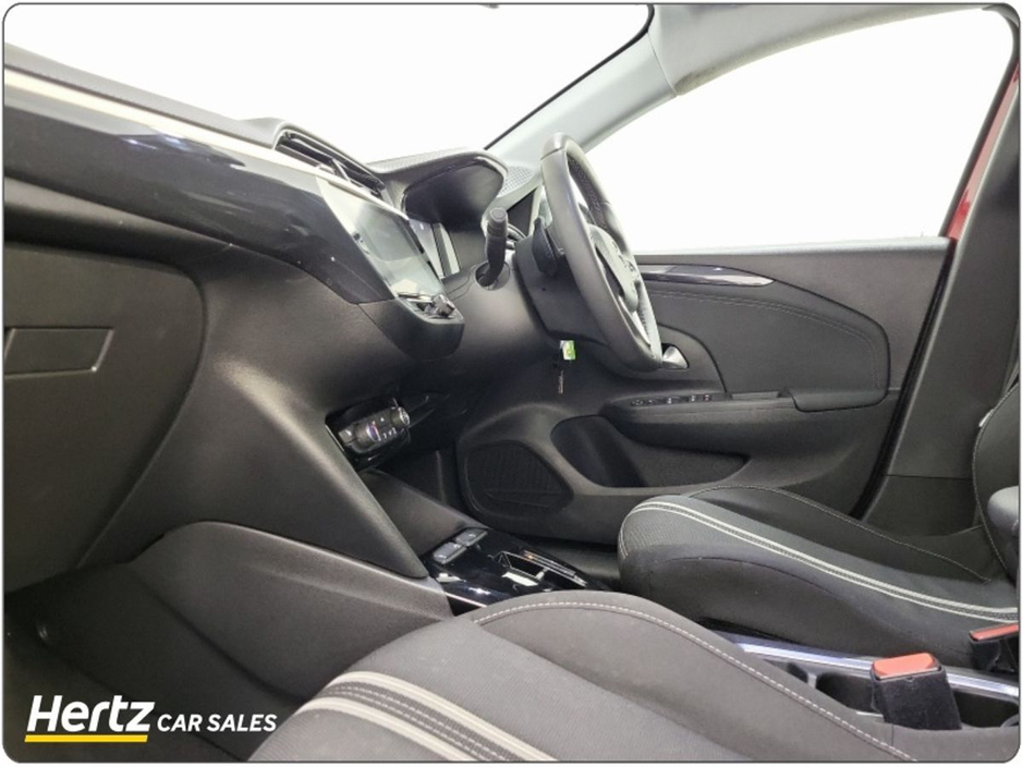 2023 Opel Corsa - image 4