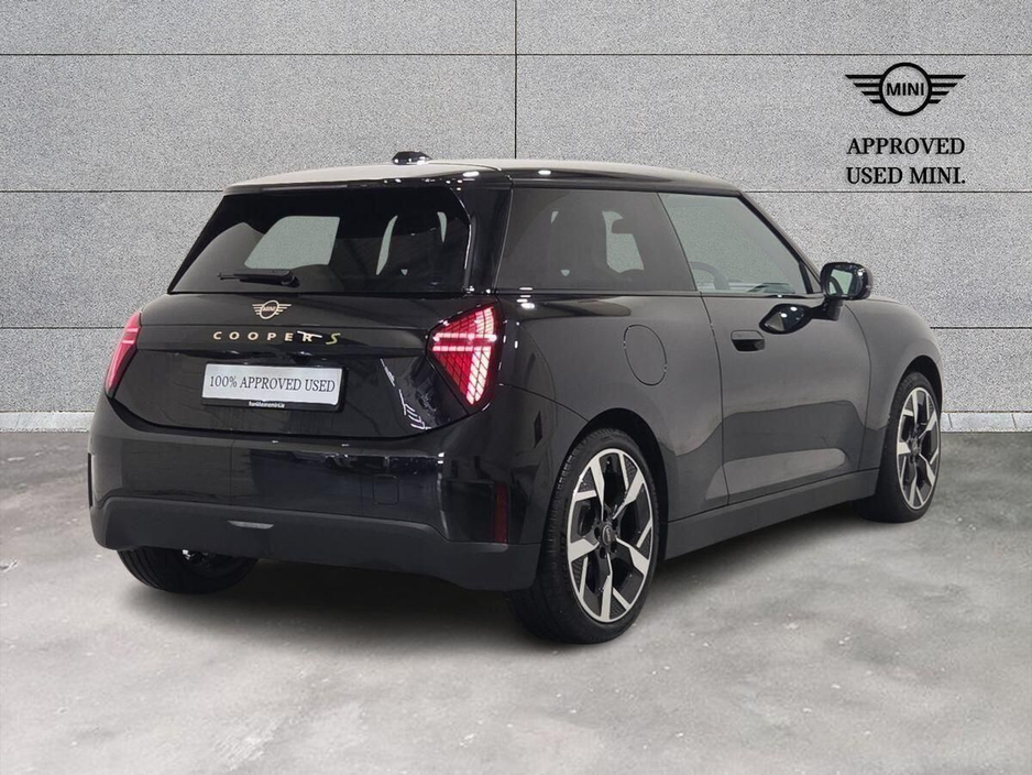 2026 MINI Hatch - image 20