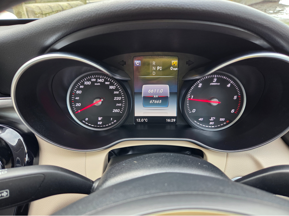 2019 Mercedes-Benz C Class - image 20