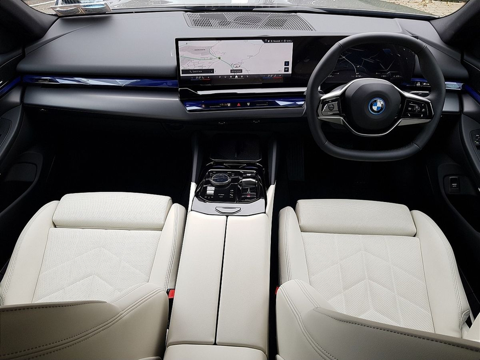 2025 BMW i5 eDrive40 Sport Edition €72,995