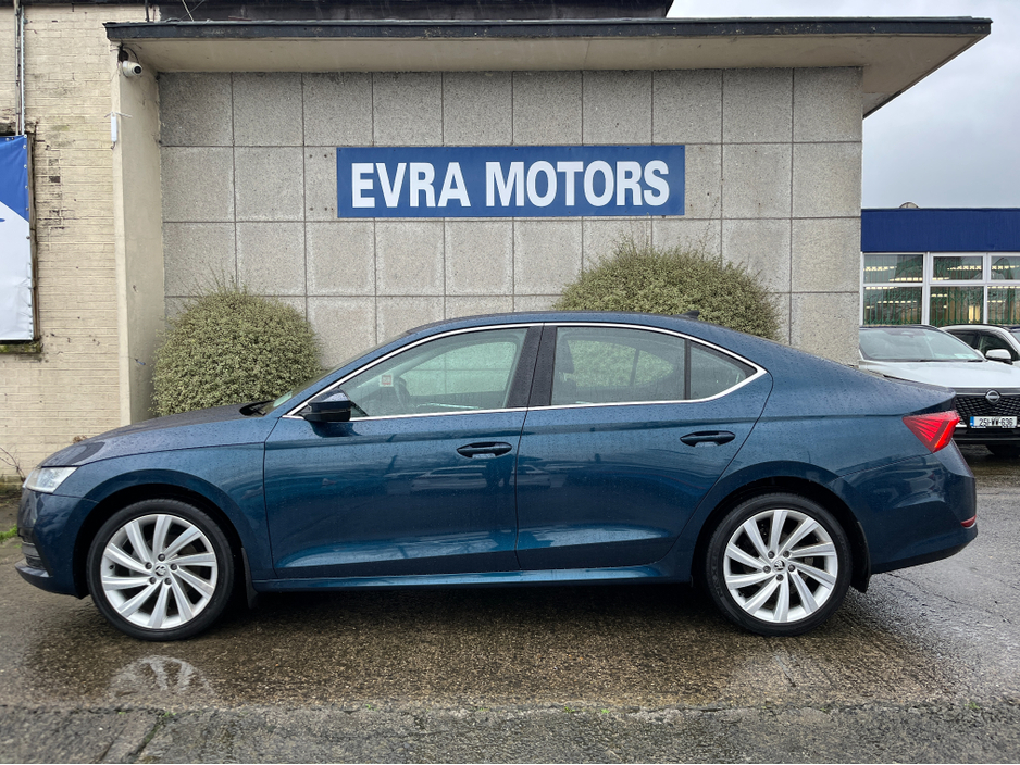 2022 Skoda Octavia STYLE 2.0 TDI DIESEL //SAT NAV//REVERSE CAMERA// €23,950