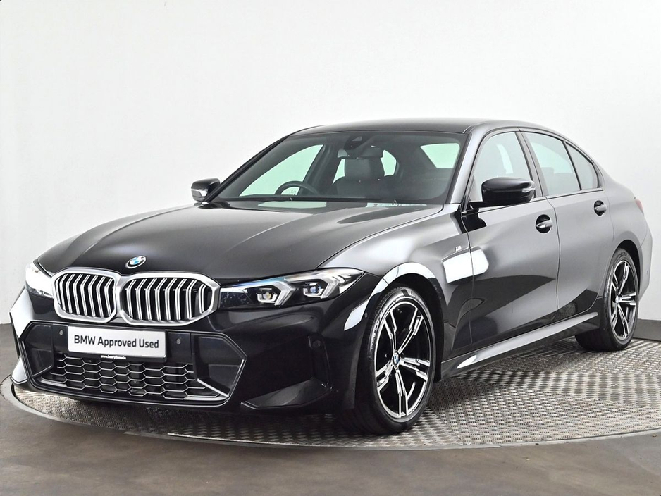 2024 BMW 3 Series - image 23