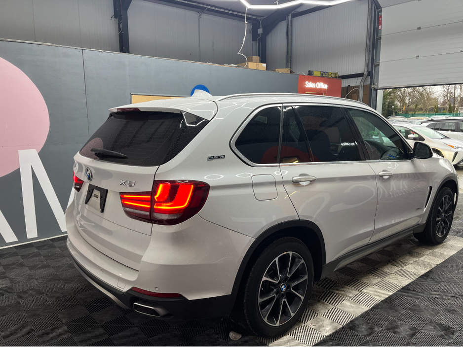 2016 BMW X5 - image 2