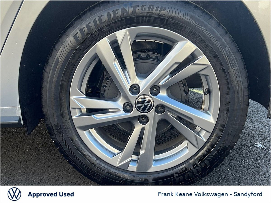 2025 Volkswagen Polo *R-Line* 1.0TSI 95HP Auto @Frank Keane Volkswagen South Dublin €30,995