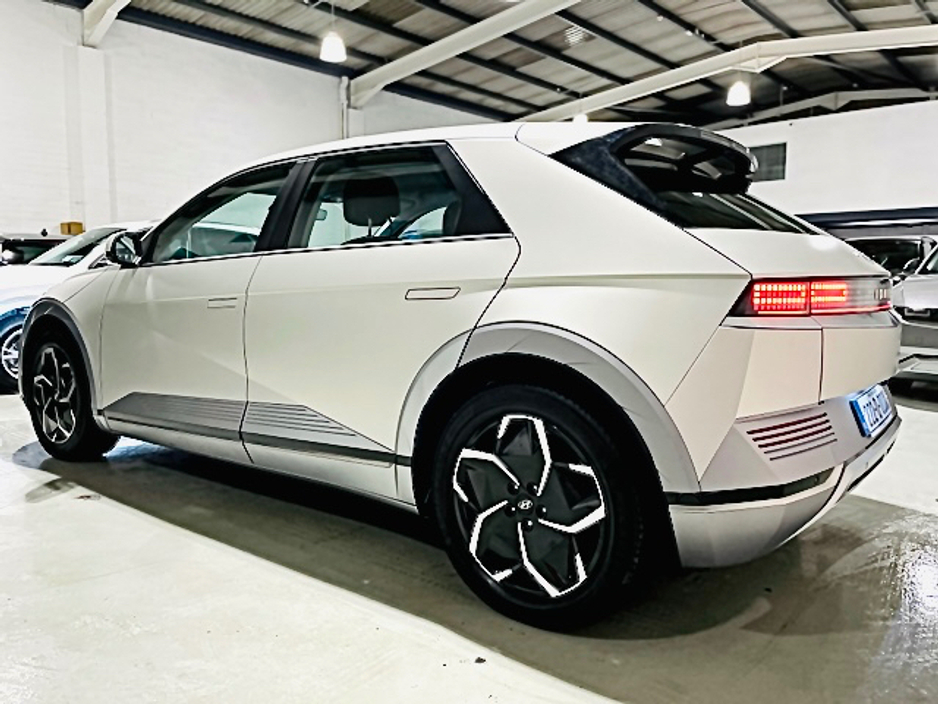 2022 Hyundai Ioniq 5 - image 6