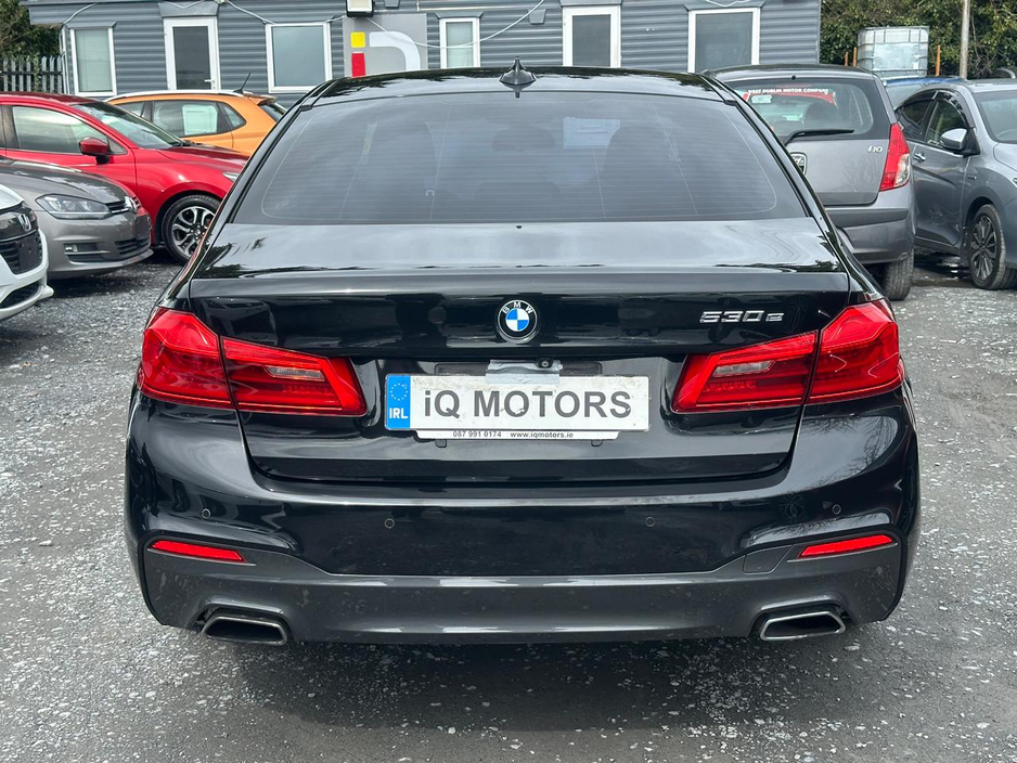 2017 BMW 5 Series - image 5