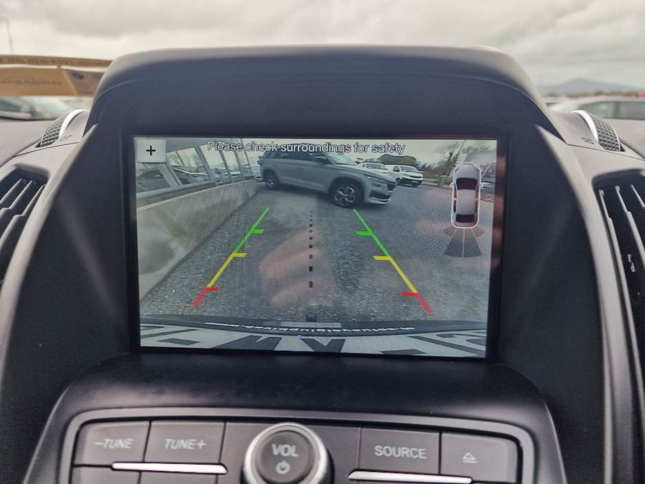 2018 Ford Kuga - image 14