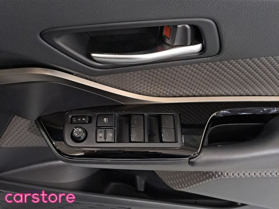 2022 Toyota C-HR 1.8 HYBRID SOL €27,880