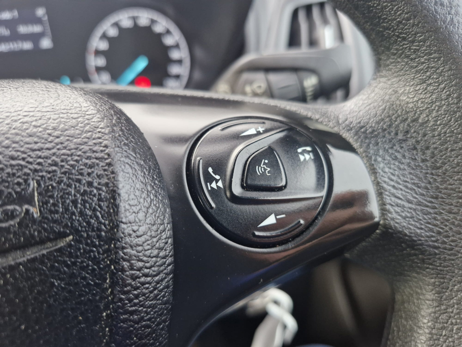 2022 Ford Transit Connect - image 15