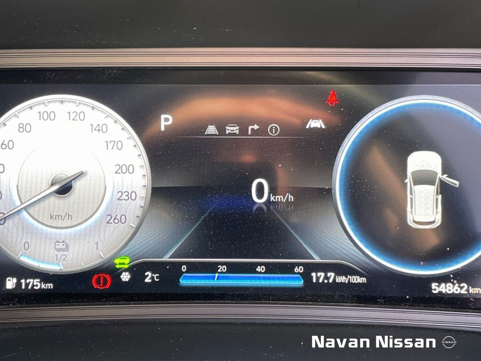 2022 Hyundai Kona EV Premium 64 kWh €21,850