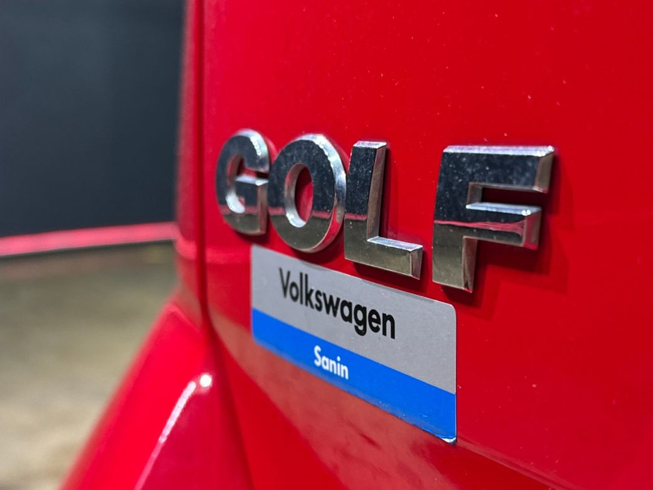 2018 Volkswagen Golf - image 11