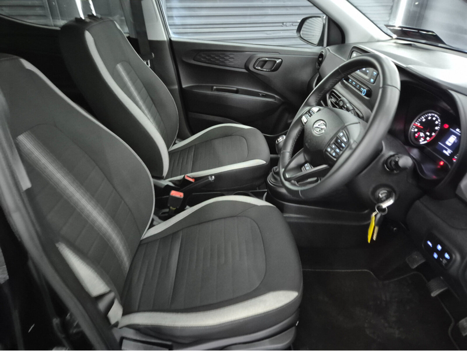 2020 Hyundai i10 - image 14