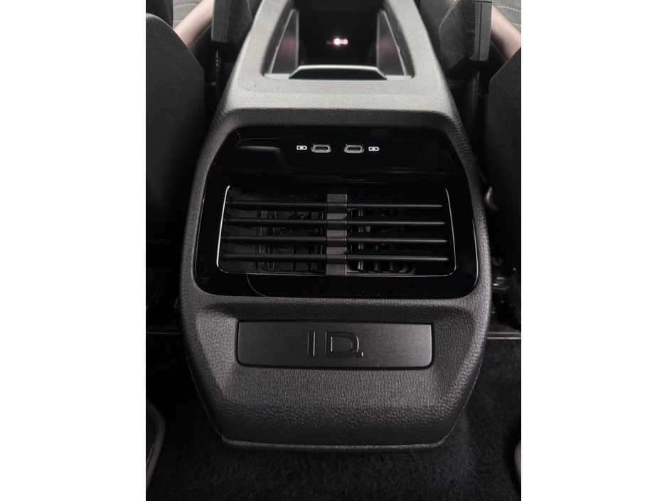 2022 Volkswagen ID.4 BUSINESS 77KWH 174BHP €22,750