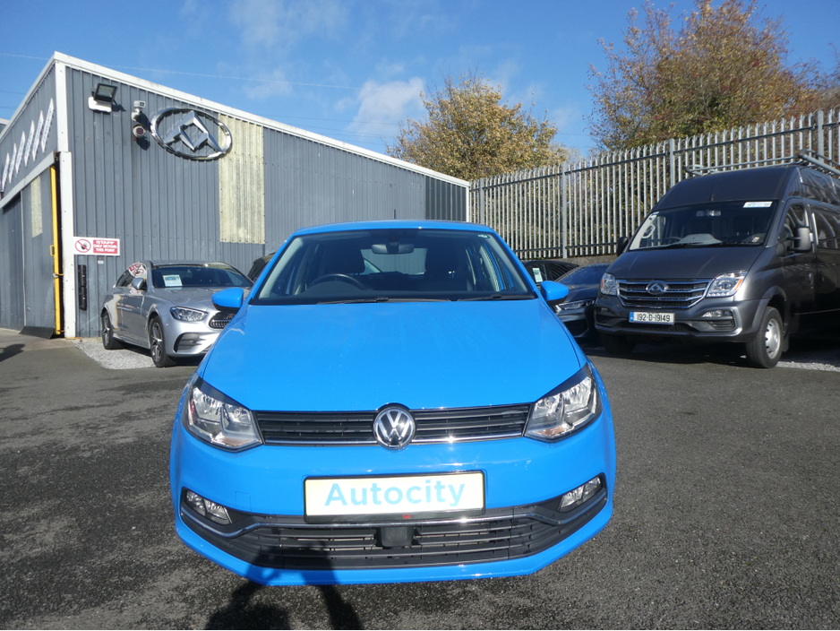 2015 Volkswagen Polo WITH NCT €10,650
