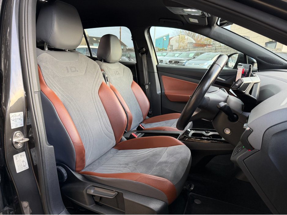 2021 Volkswagen ID.4 PRO 150 KW 1ST 5DR AUTO €18,900