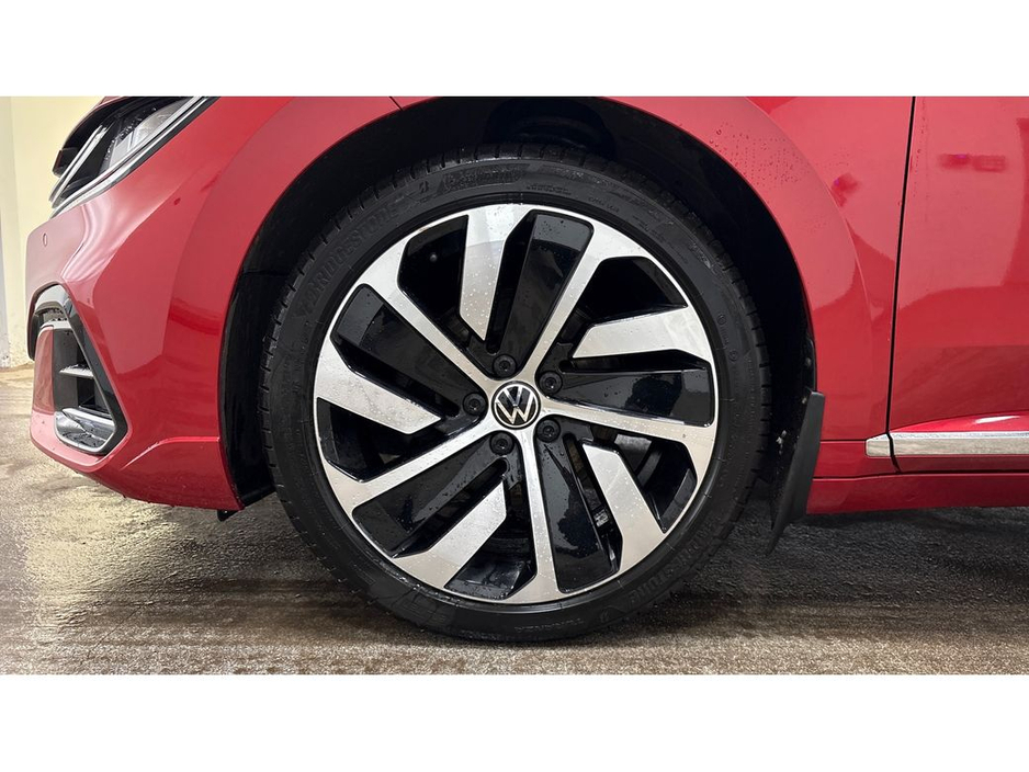 2021 Volkswagen Arteon - image 4