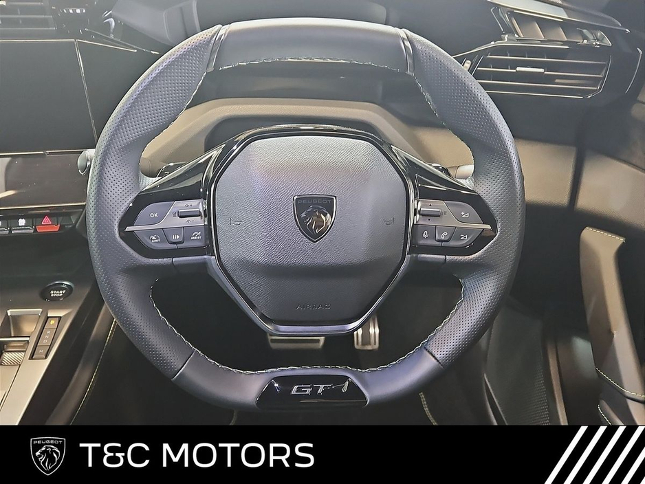 2026 Peugeot 308 - image 13