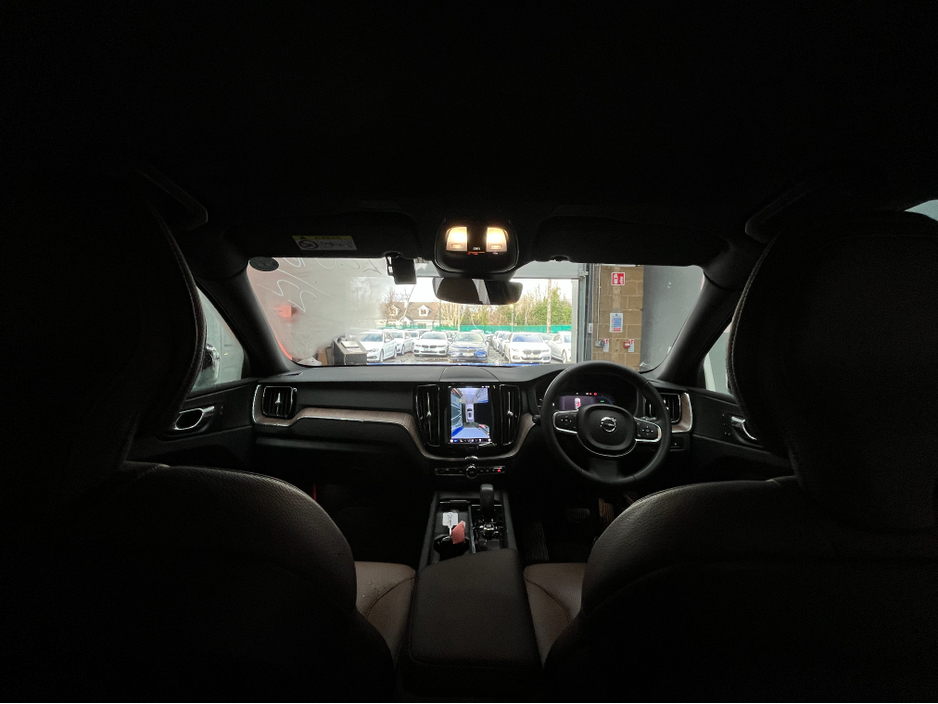 2022 Volvo XC60 €42950 2022 VOLVO XC60 RECHARGE PLUS T6 AWD PLUG-IN 2.0 AUTOMATIC / CRUISE CONTROL / 360° PARKING CAMERA / ELECTRIC MEMORY & HEATED SEATS / APPLE CARPLAY AND MORE €42,950