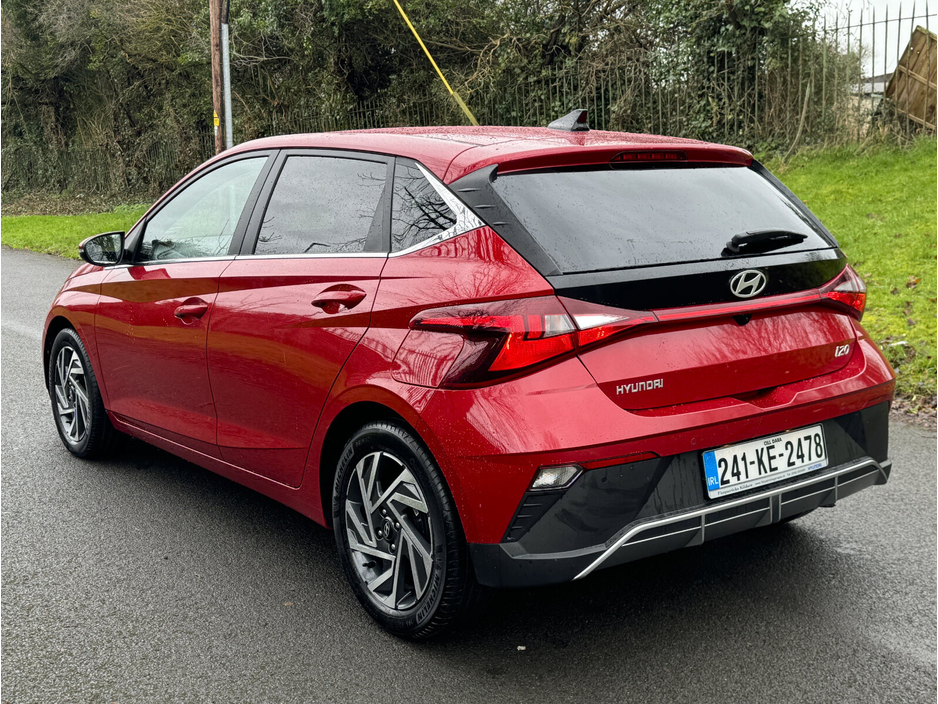 2024 Hyundai i20 i20 Deluxe Plus €21,950