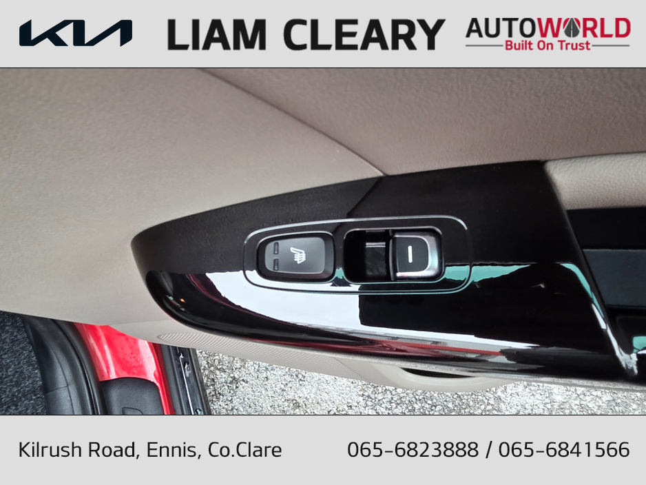 2021 Kia Sportage - image 16