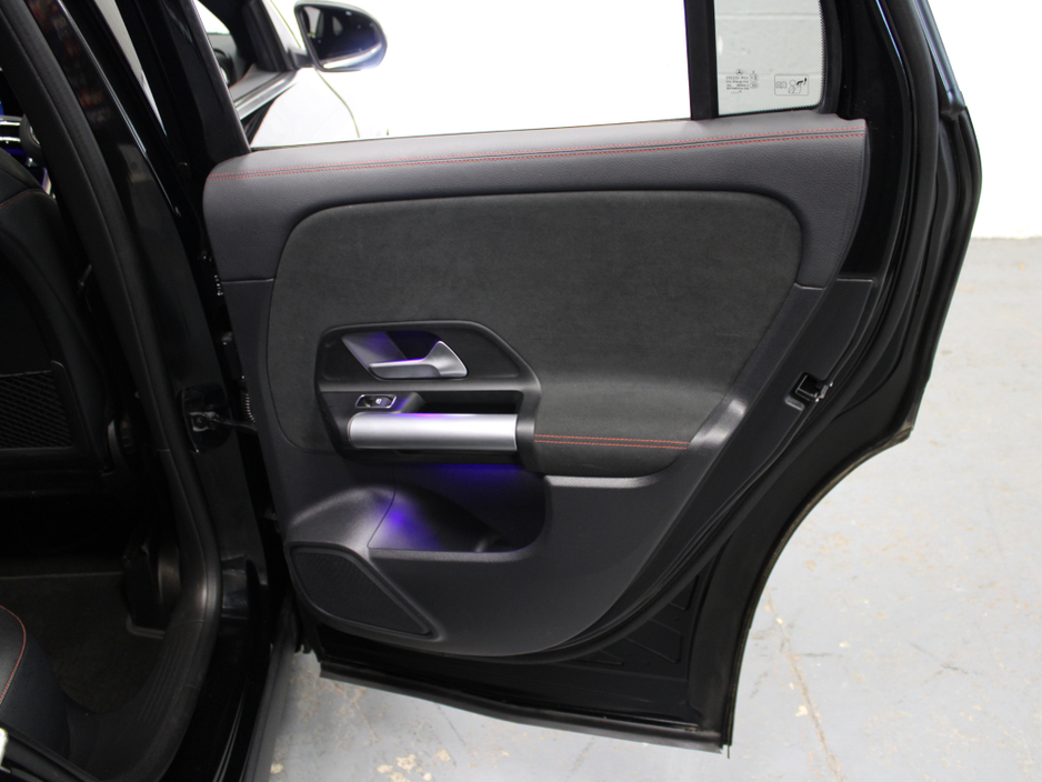 2024 Mercedes-Benz GL Class - image 21