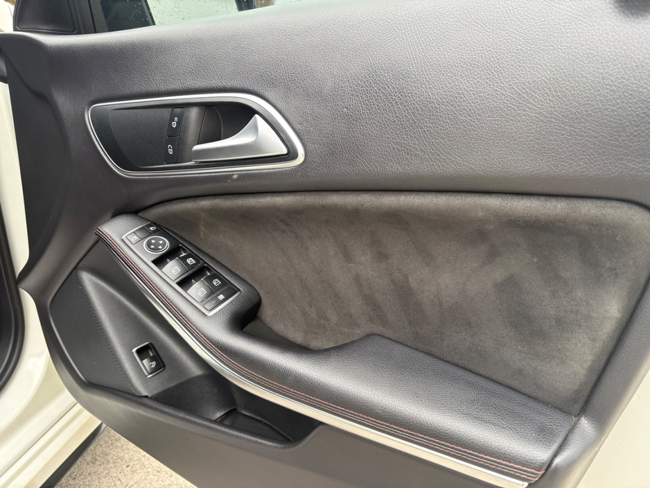 2017 Mercedes-Benz CLA Class - image 13