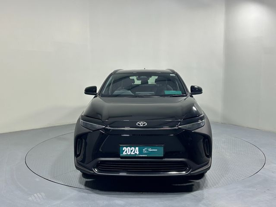 2024 Toyota bZ4X - image 2
