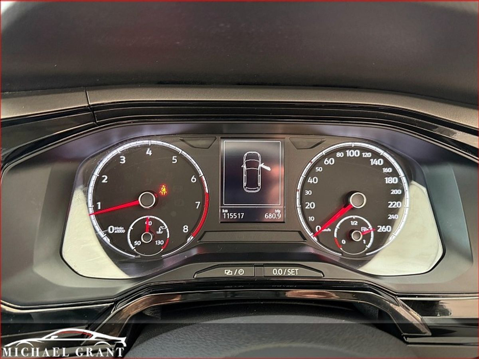 2018 Volkswagen Polo - image 14