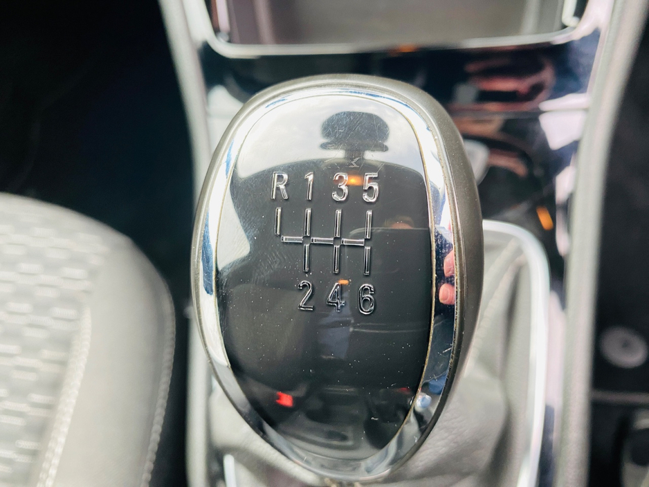 2019 Opel Astra - image 21