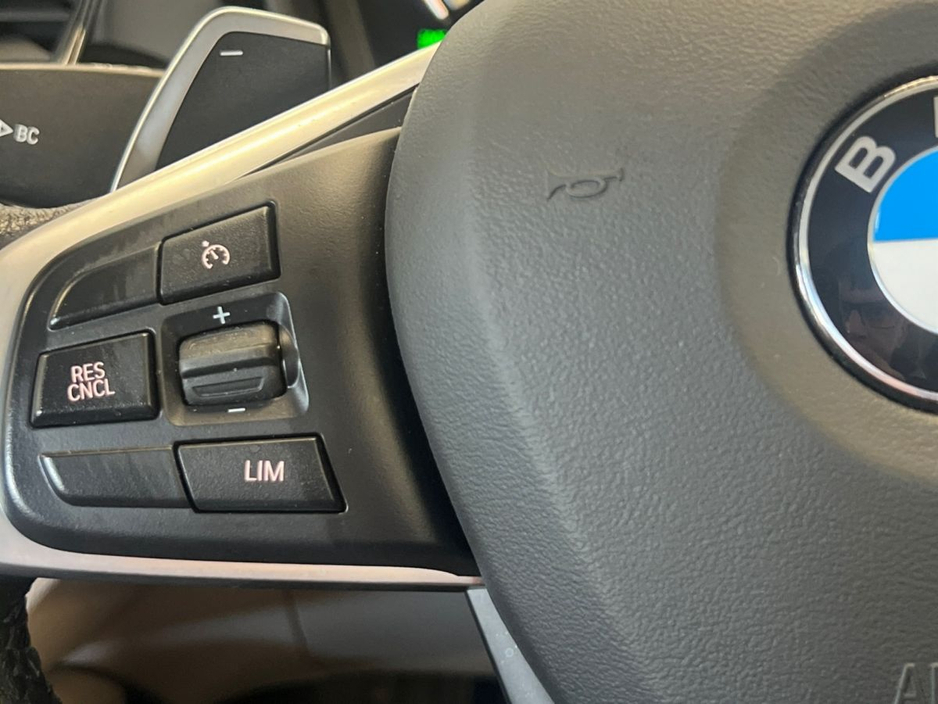 2022 BMW X1 - image 17